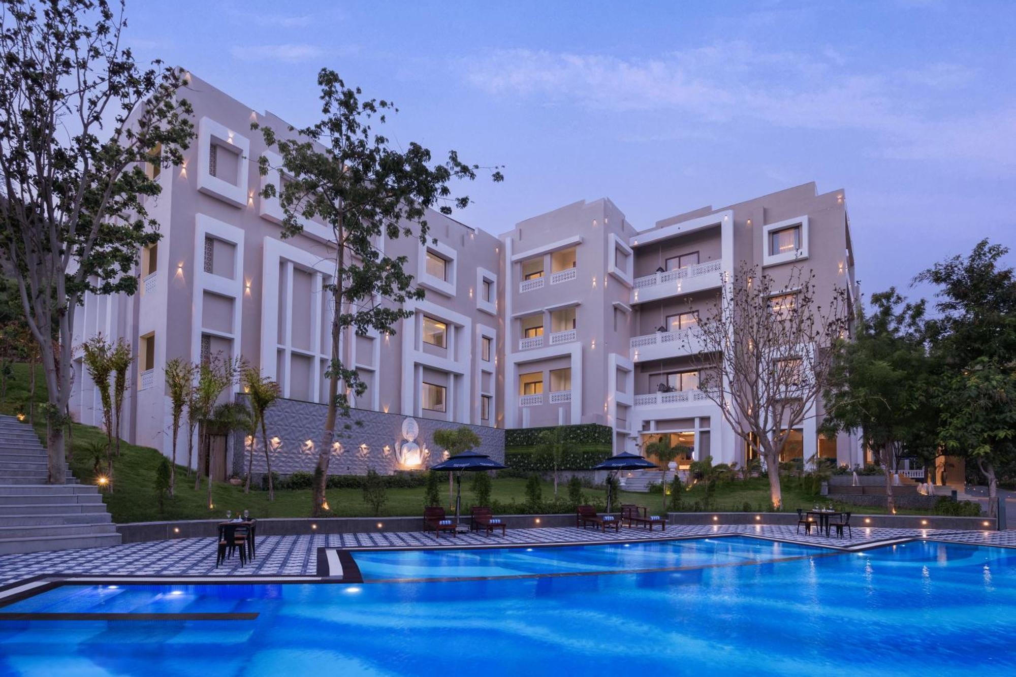 Essentia Luxury Resort & Spa Udaipur Eksteriør billede