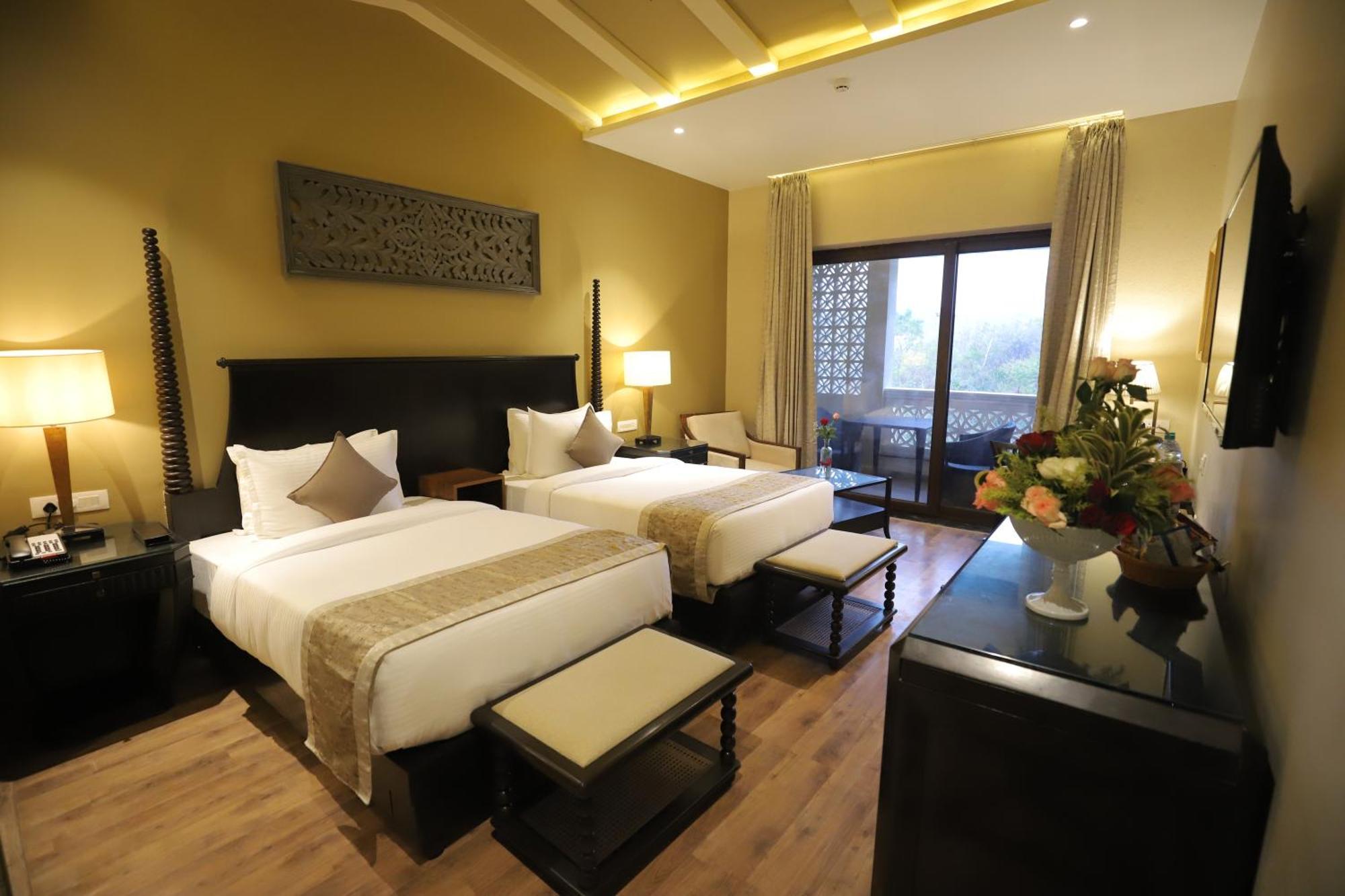 Essentia Luxury Resort & Spa Udaipur Eksteriør billede