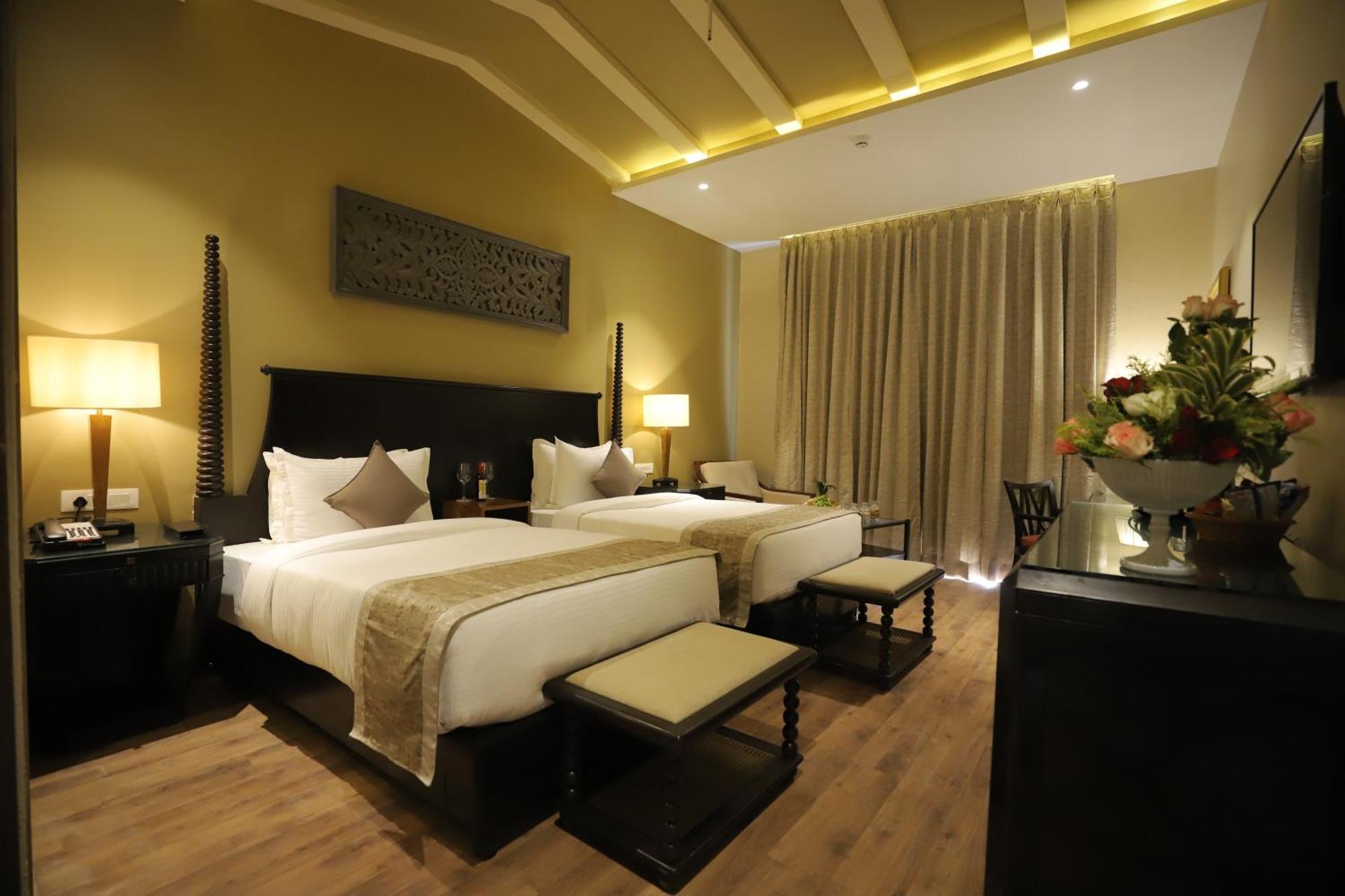 Essentia Luxury Resort & Spa Udaipur Eksteriør billede
